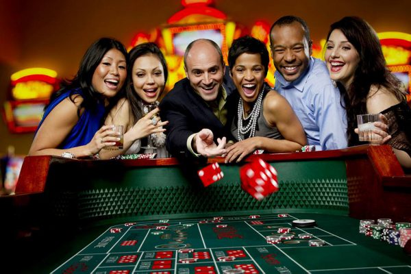 does hollywood casino provide free concert shuttles